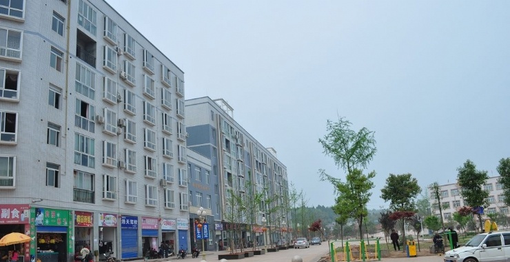 石盘镇(已撤销),原隶属四川省 a target="_blank" href="/item/简阳市