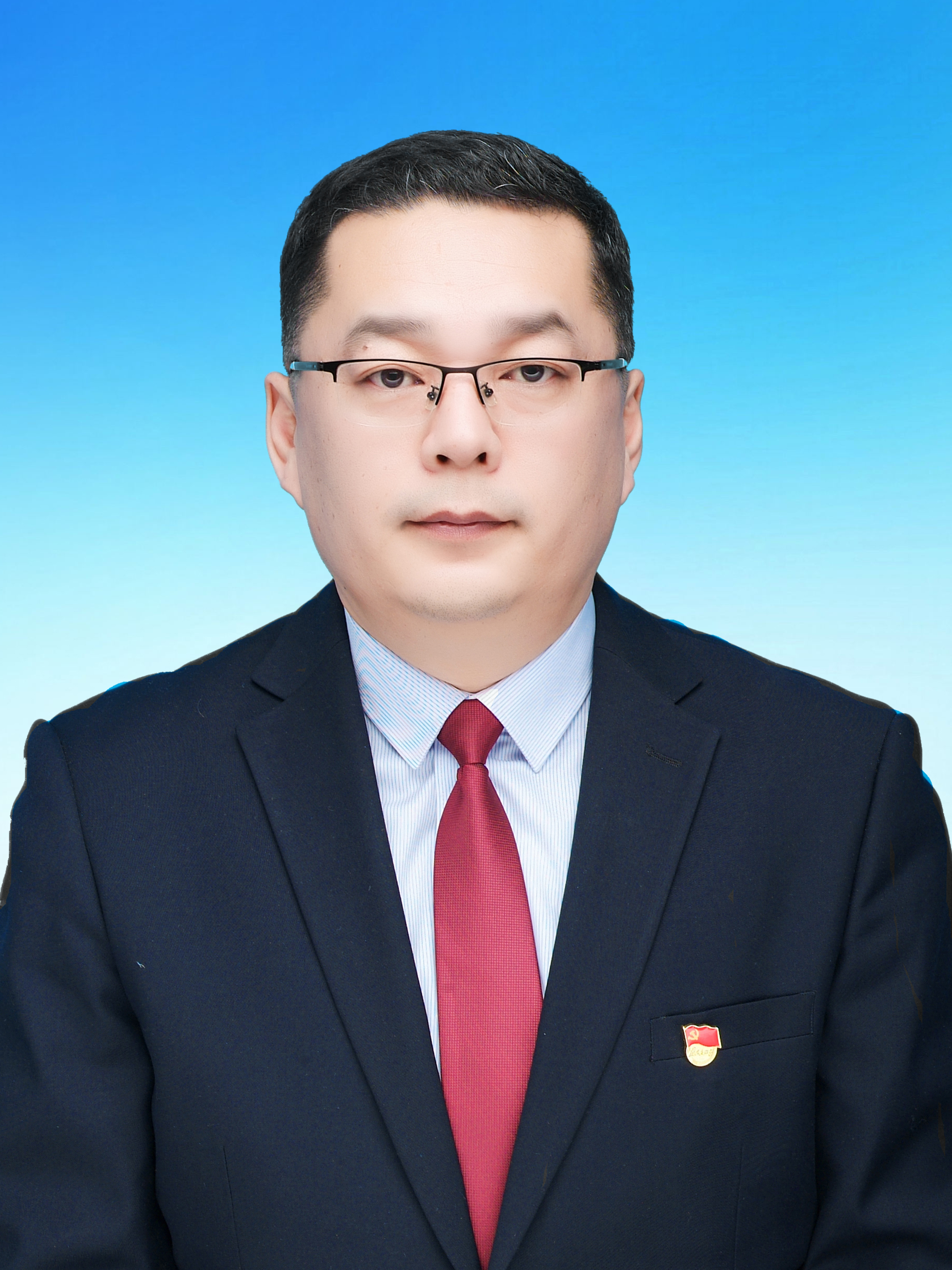  /p> p>现任新疆和布克赛尔县委副书记,县人民政府县长. /p>