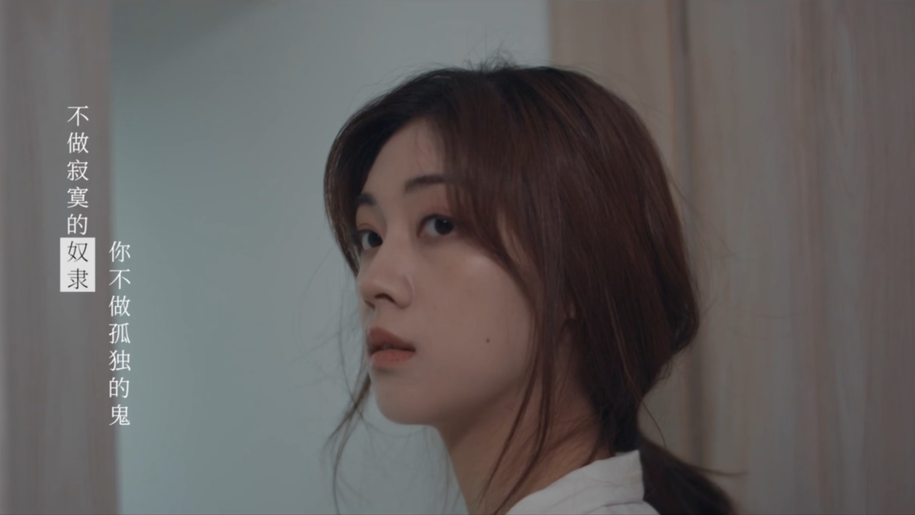  p data-id="gnbiab6de2">何雨佳,出生于四川省眉山市,中国内地女演员