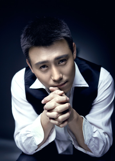  p>李乃文,1974年10月18日出生于宁夏回族自治区,中国内地男演员,1993