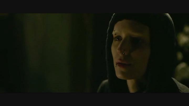  p>《龙纹身的女孩》( i>the girl with the dragon tattoo /i>)是 a