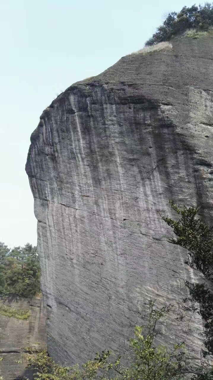  p data-id="u1vitbbemhpc">辣椒峰景区是位于湖南省邵阳市新宁崀山的