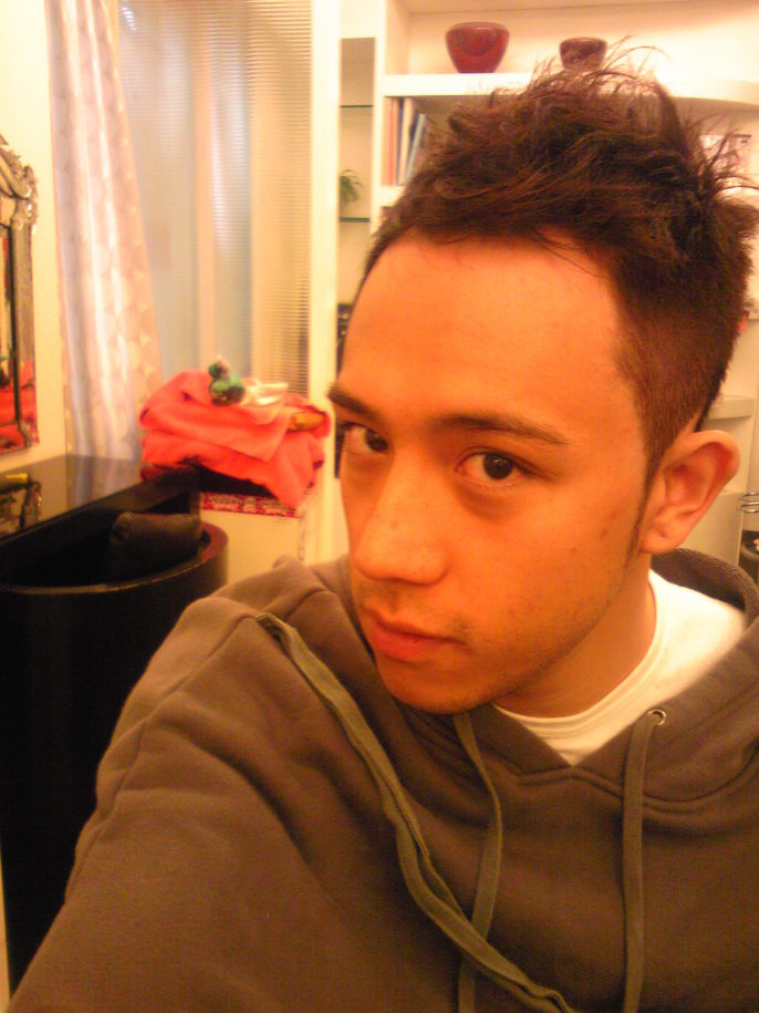  p>张致恒(steven cheung),1984年11月10日出生于中国香港,中荷混血儿