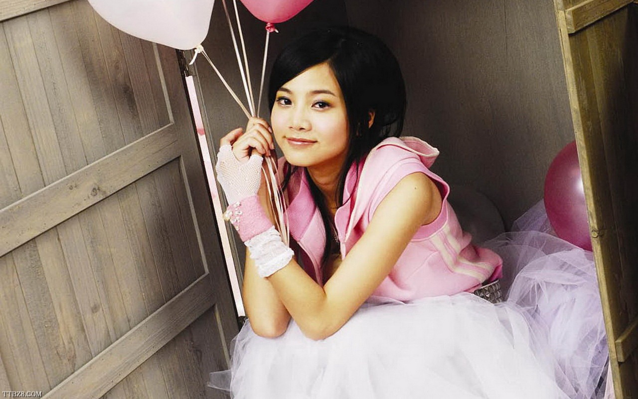  p>曾之乔(joanne),1988年11月17日出生于台湾省新竹县,中国台湾影视