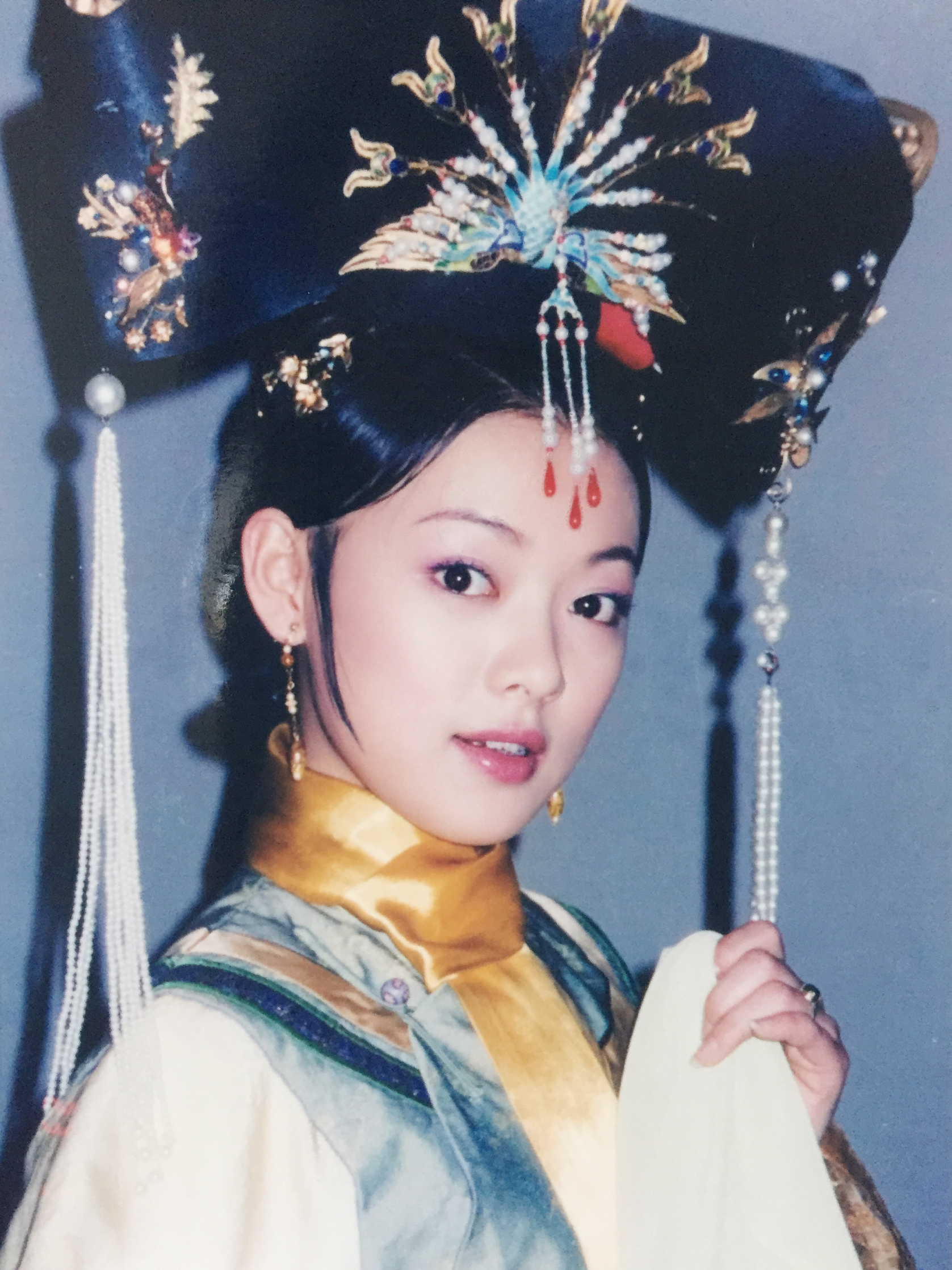  p data-id="gnwvxebt8w">林青,中国女演员,编剧.