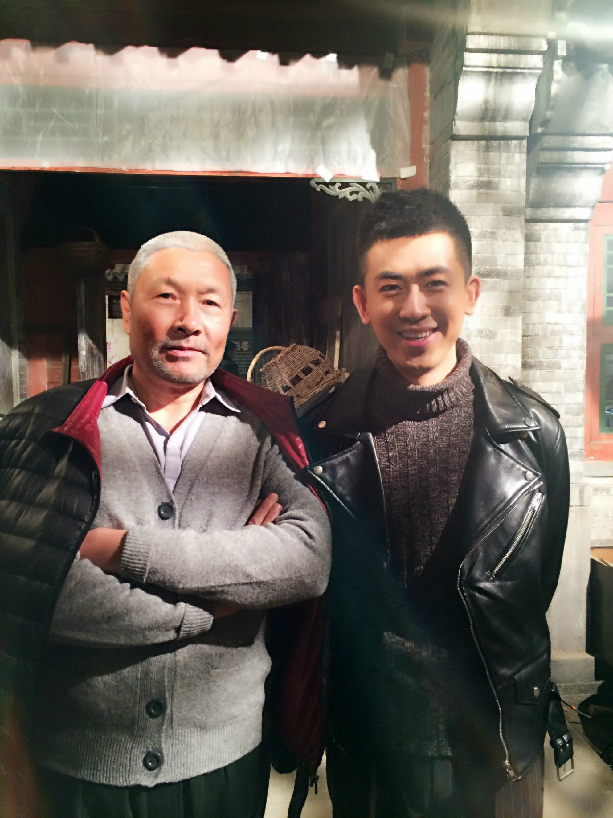  p>郎鹏,出生于吉林省延边朝鲜族自治州珲春市,毕业于 a target="