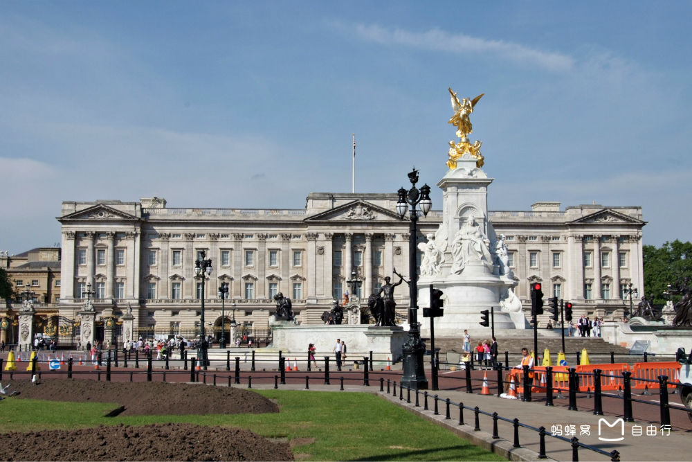 the buckingham palace