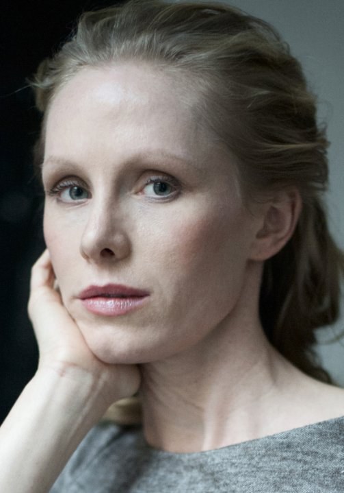  p>susanne wuest,译名苏珊娜·伍艾斯特,1979年9月26日出生于奥地利