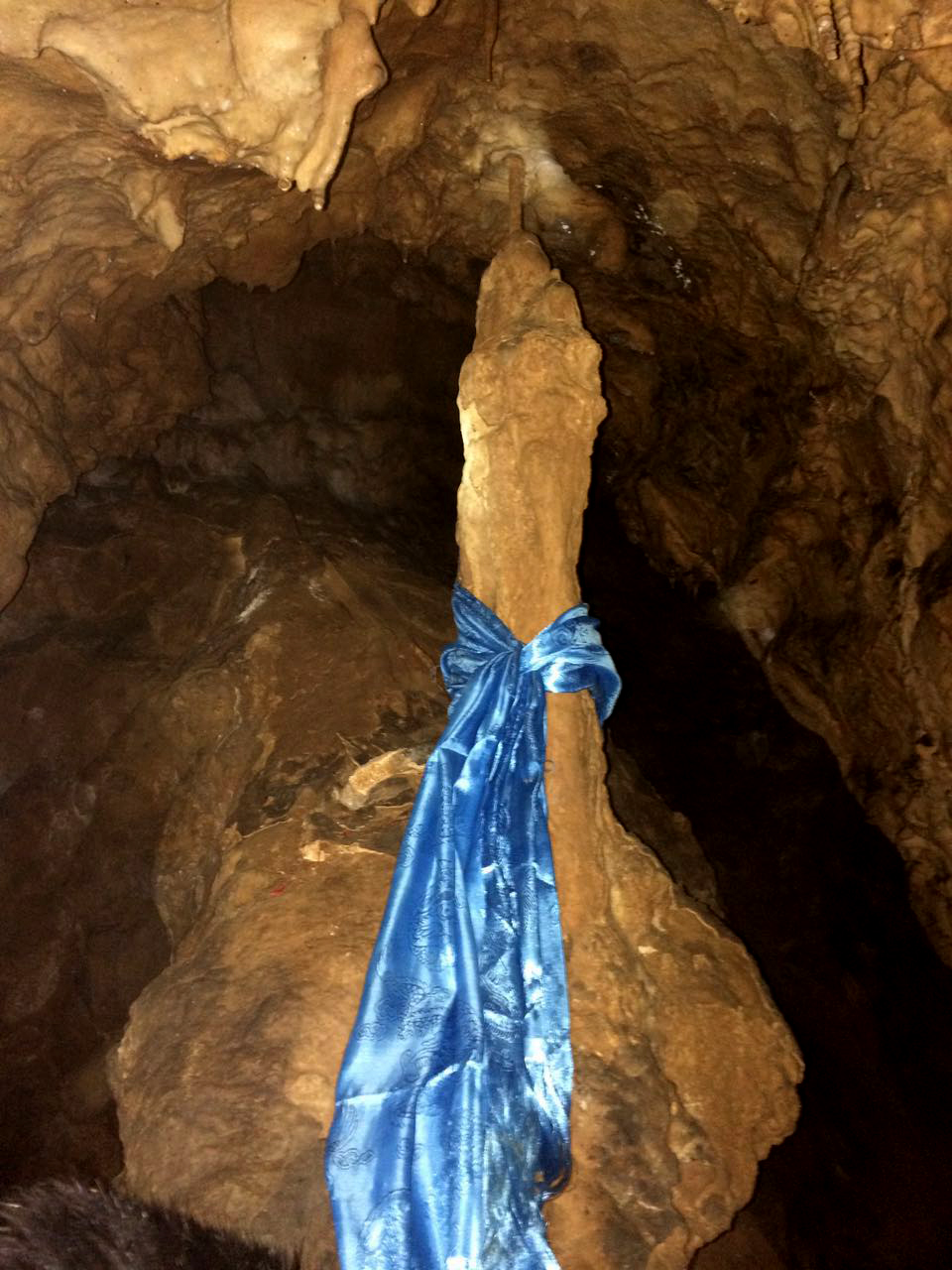 色登寺金刚亥母洞