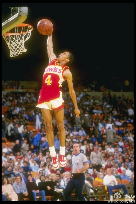  p>斯伯特·韦伯(spud webb),1963年7月13日出生于美国德克萨斯州