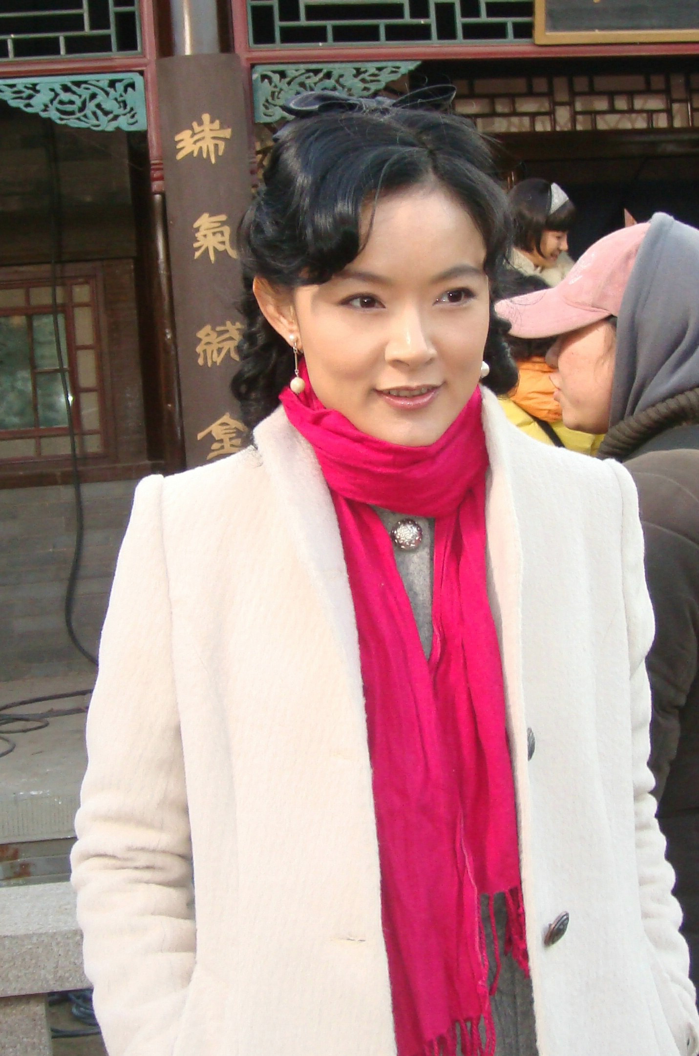 uz">张晶晶,出生于吉林省通化市,毕业于北京电影学院,中国内地女演员