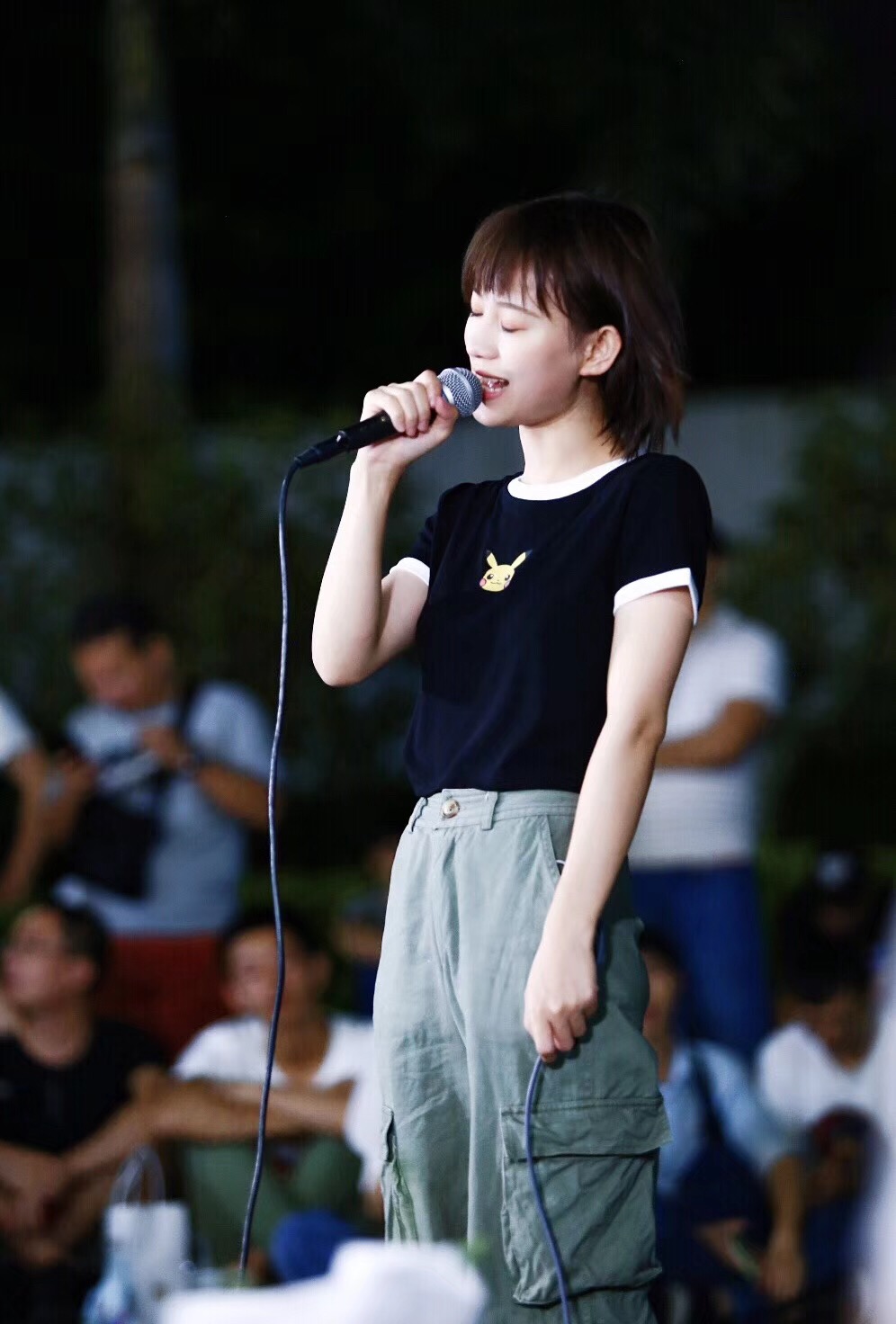  p data-id="gncmut4afm">小阿七,女,中国国籍