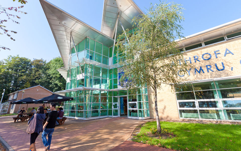  p>卡迪夫城市大学(cardiff metropolitan university)始建于1865年