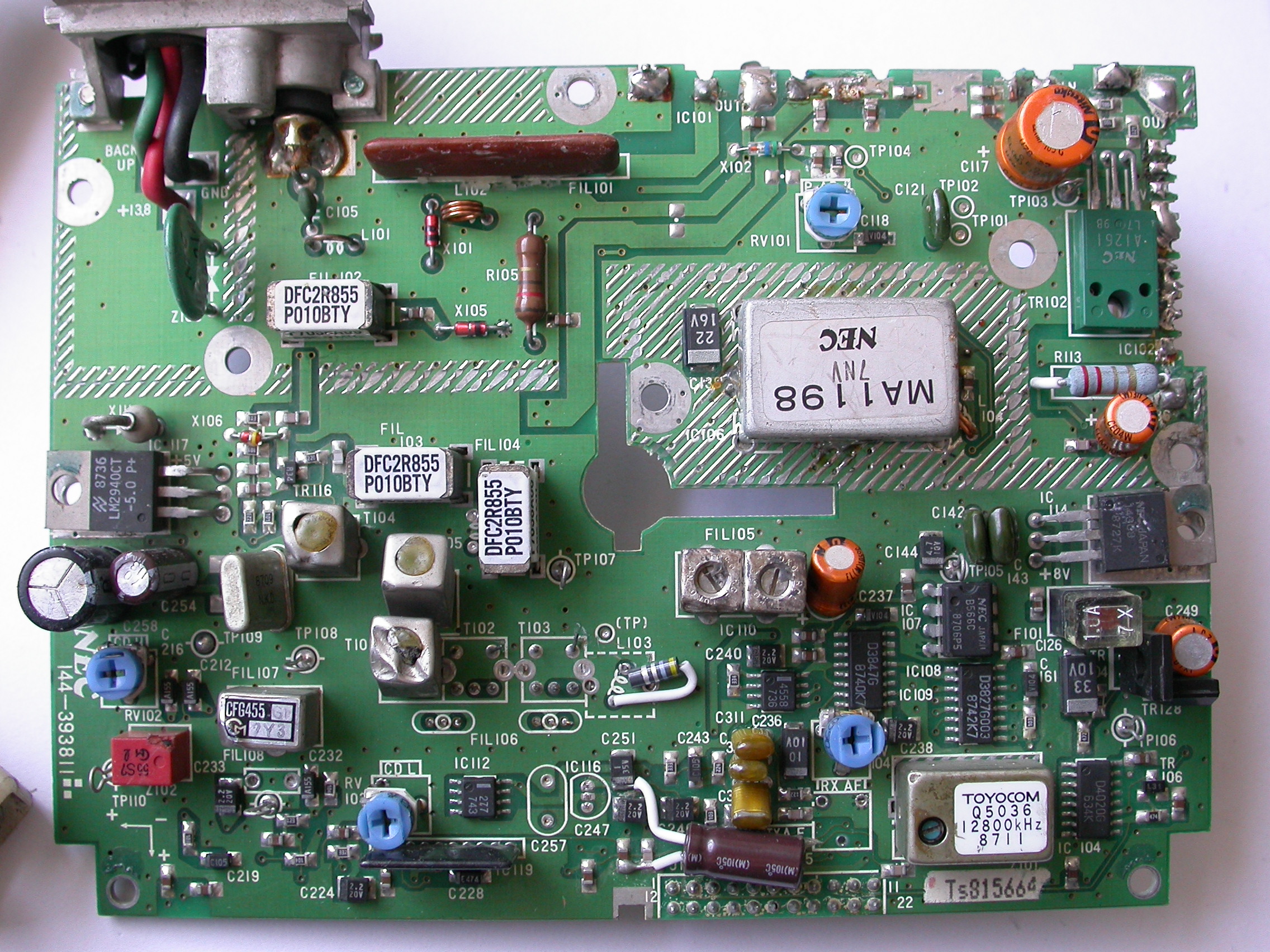 blank" href="/item/印刷电路板/10690193" data