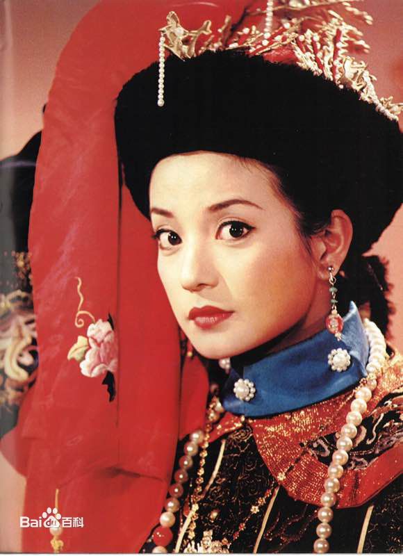 小燕子,是琼瑶经典古装电视剧《 a target="_blank" href="/item/还珠