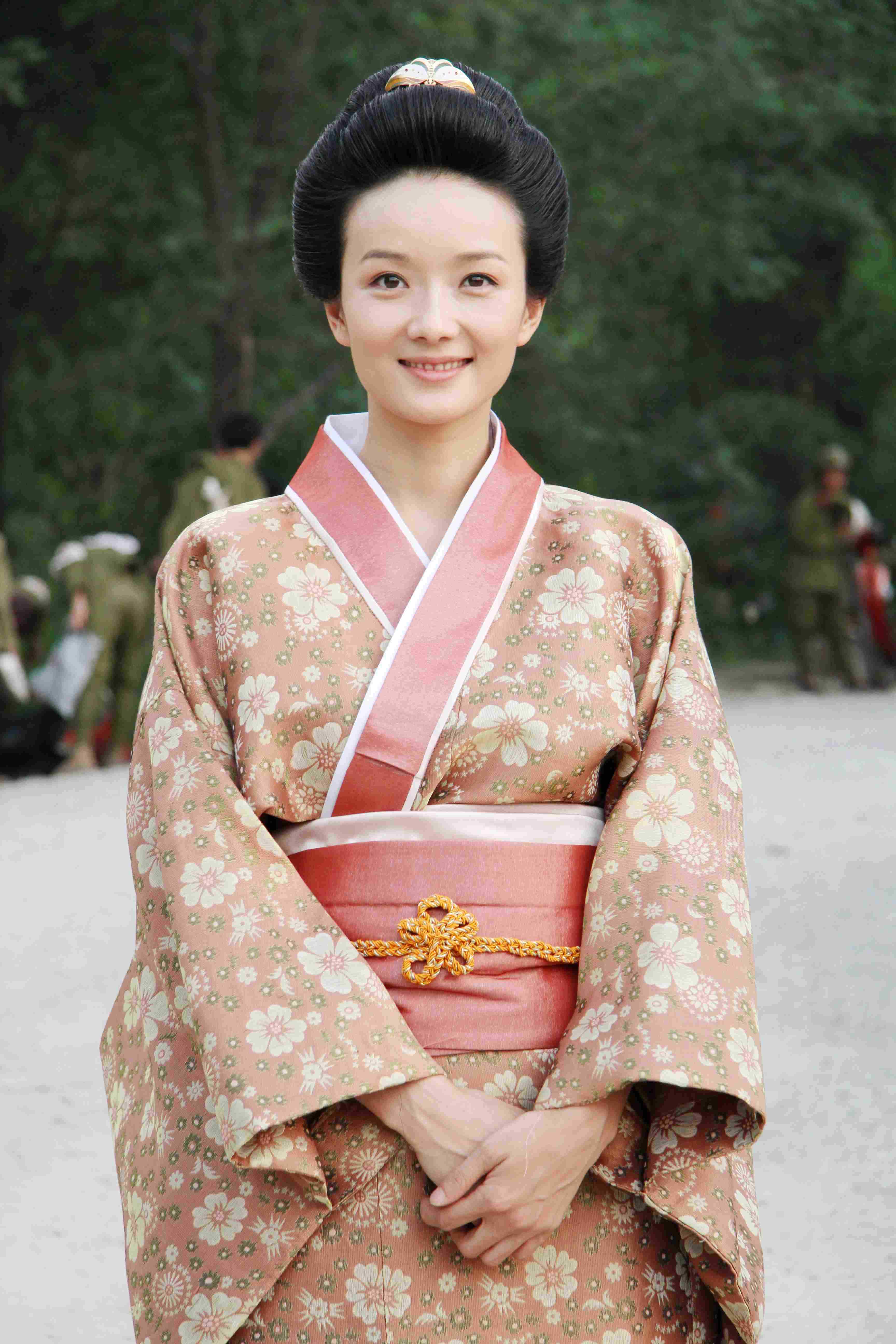  p>李梅可(原名李梅,曾用名李珊珊),出生于四川成都,中国内地女演员.