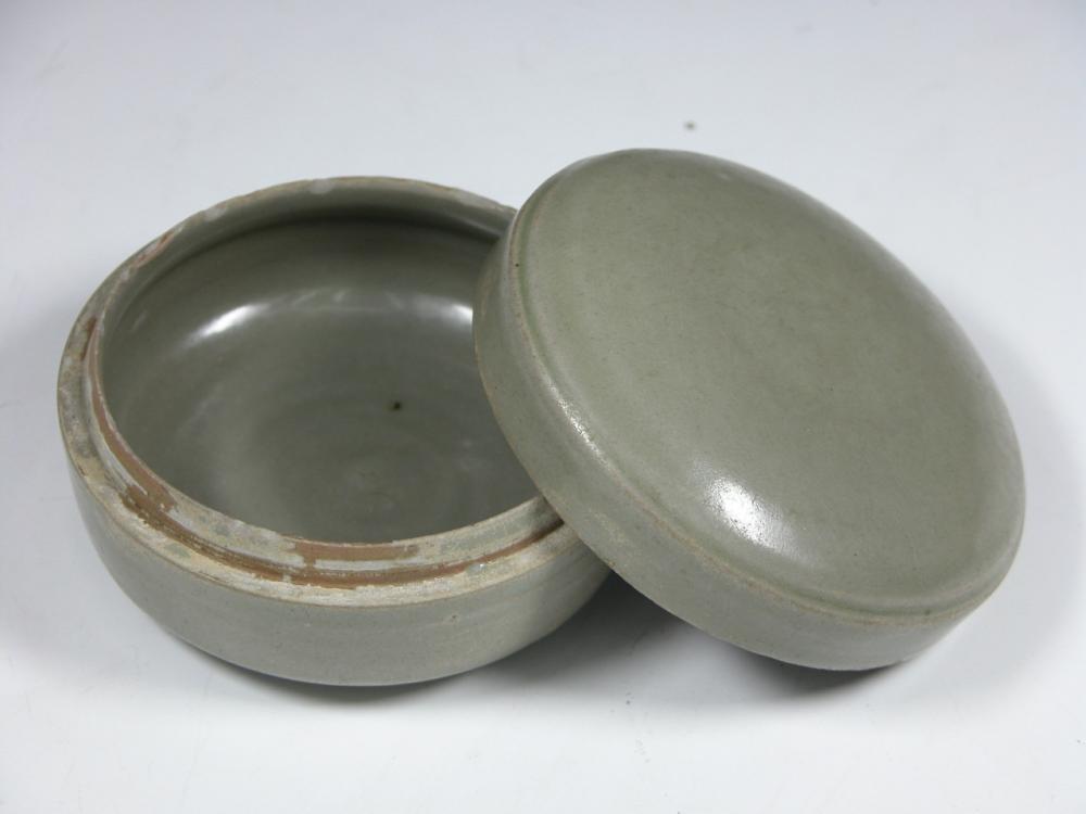  p>秘色瓷是中国传统制瓷工艺 a target="_blank" href="/item/越窑">