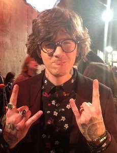  p data-id="go04l31as5">马特·麦克安德鲁(matt mcandrew),美国创作