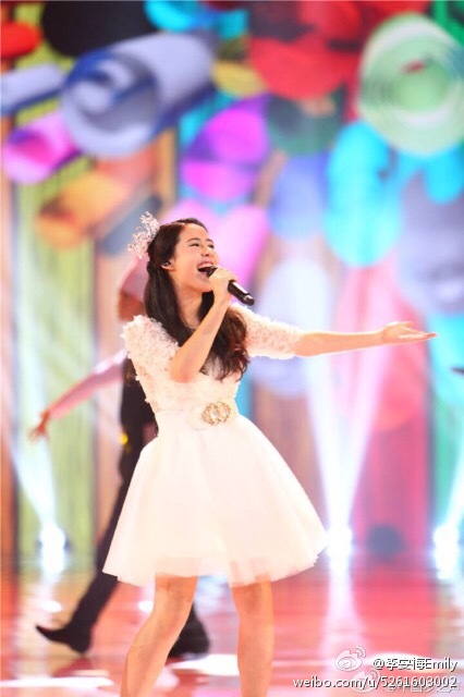  p>李安梅,英文名emily,1999年10月3日出生于新泽西州,就读于蒙哥马利