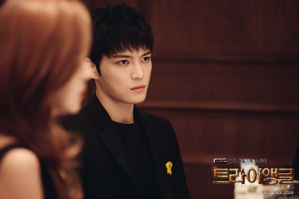  p>《triangle》是 a href="#">韩国mbc电视台 /a>自2014年5月5日起在