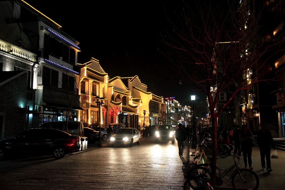  p data-id="gnxa3jl2bj">长沙司门口属于长沙市中心五一商圈地界范畴