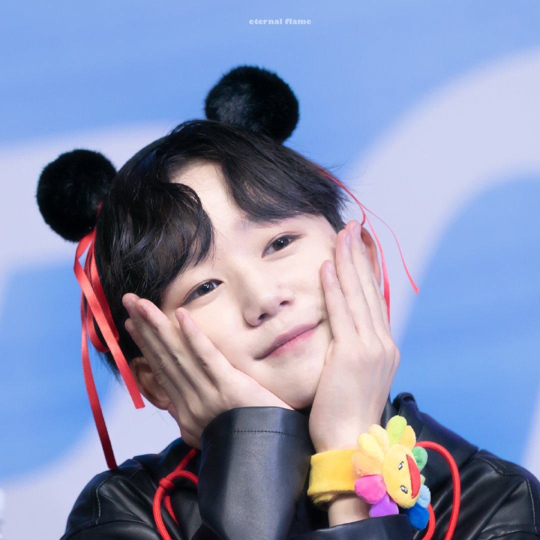  p data-id="gnwfdgvlau">任书漾,2007年4月24