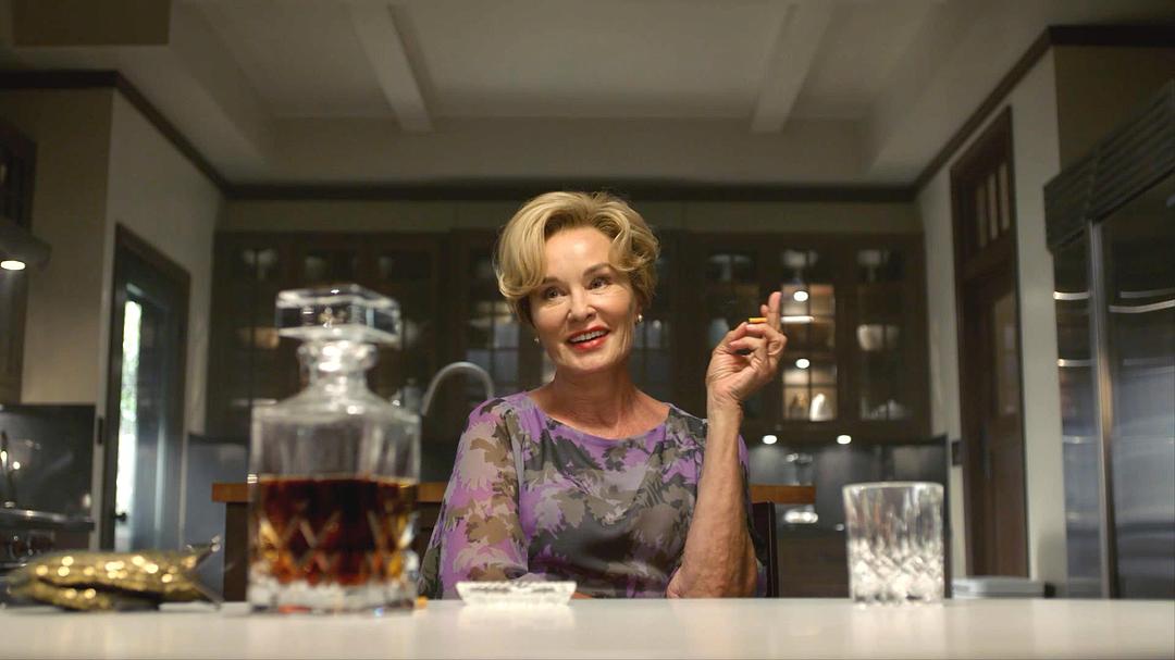 是由 a href="#" data-lemmaid="14758521">詹妮弗·林奇 /a>, a href