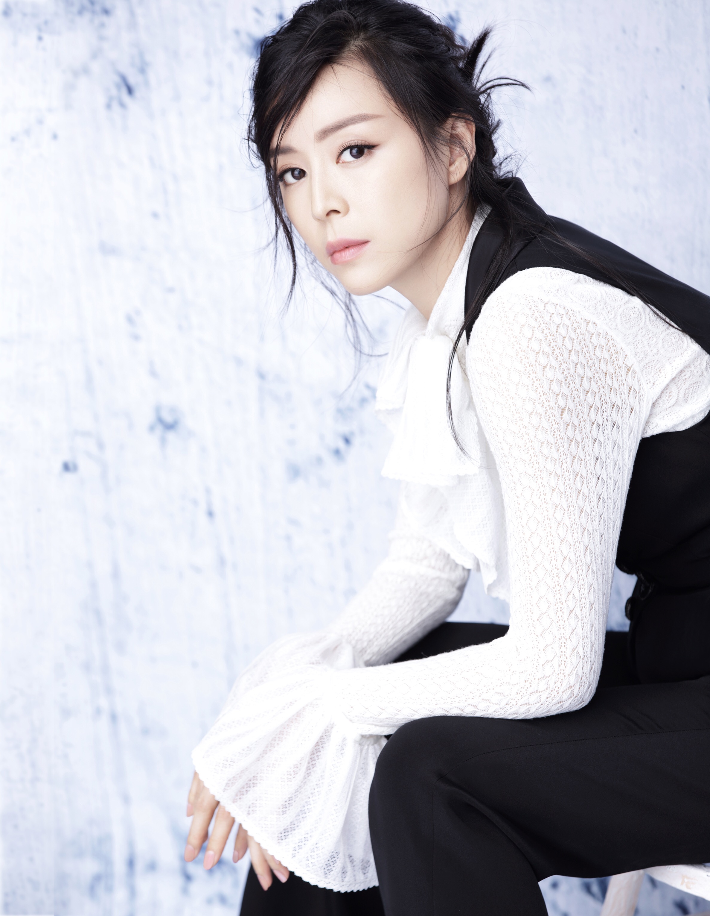 原名张静,1980年2月2日出生于福建省三明市永安市,中国内地女演员