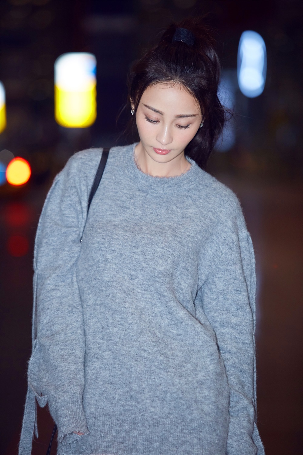  p>姚笛,1982年3月17日出生于浙江省嘉兴市桐乡市,中国内地影视女演员