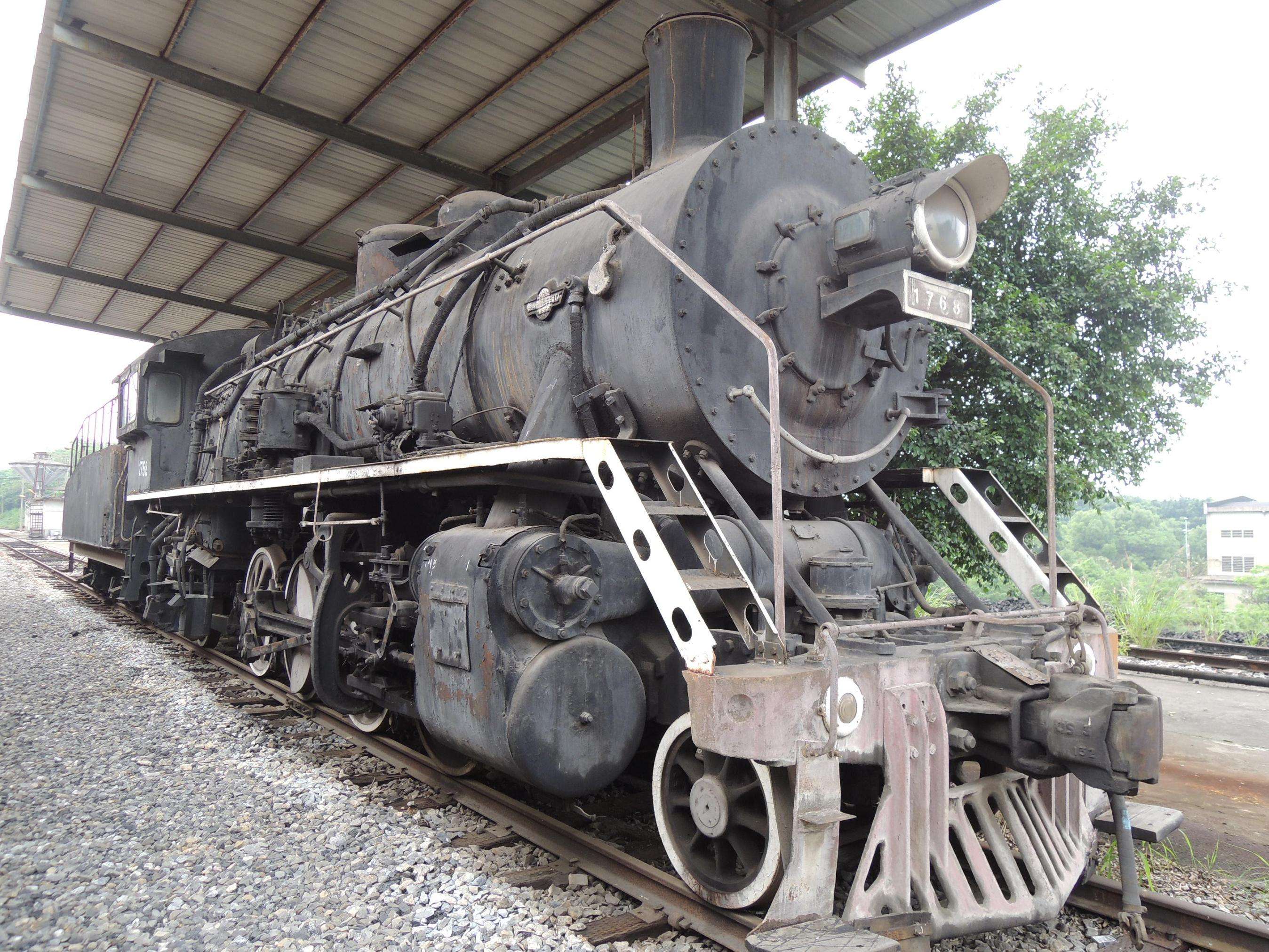 target="_blank" href="/item/上游型工矿用小型蒸汽机车/8740165"