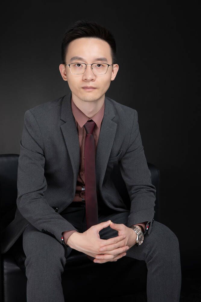  p>张云峰,男,汉族,中共党员,生于四川 a target="_blank" href="