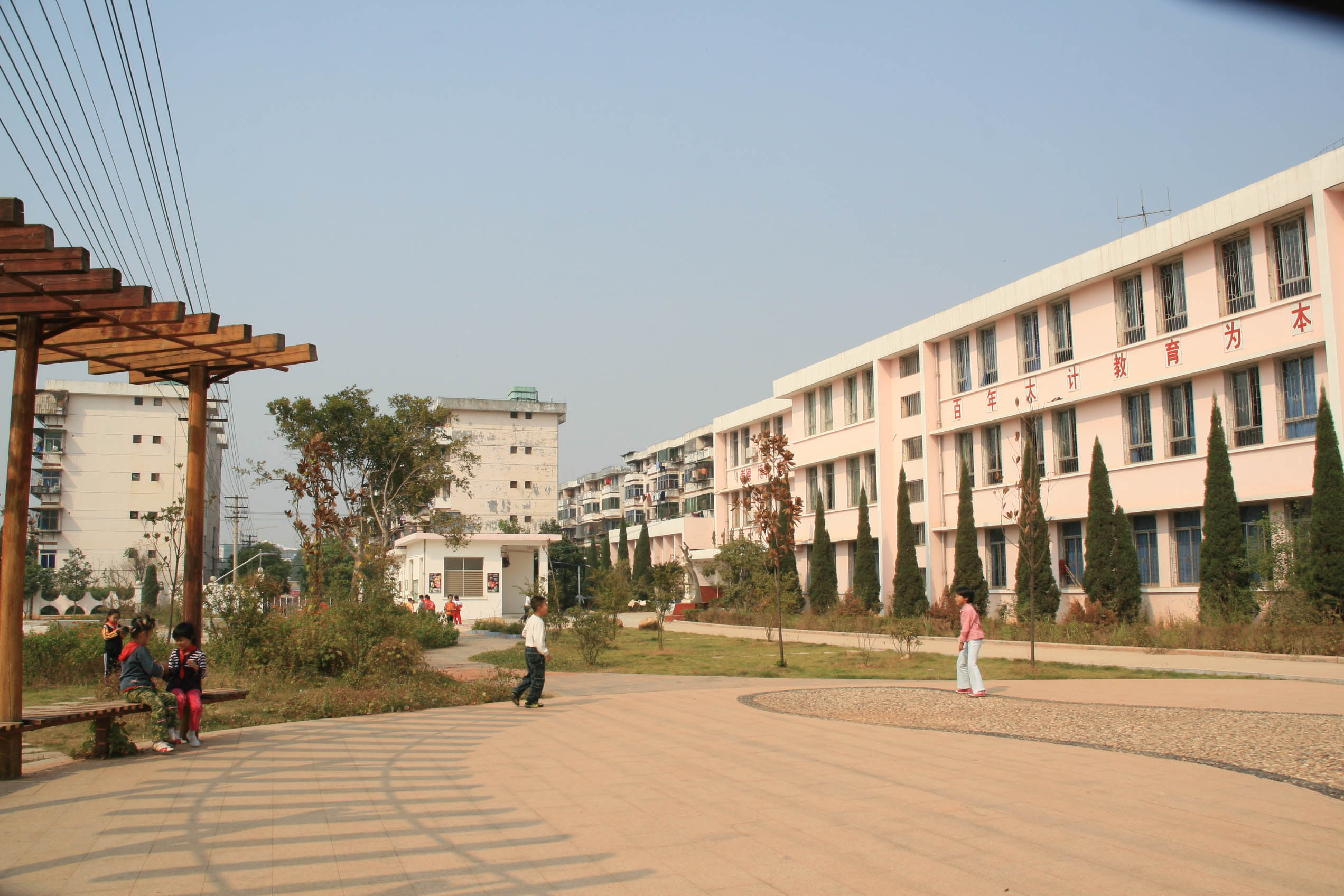 赣州市铁路小学