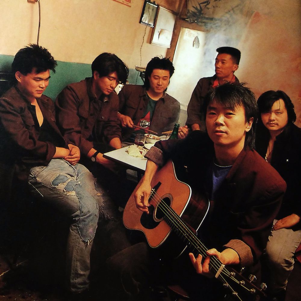  p>崔健,1961年8月2日出生于北京,中国内地男歌手,音乐人,电影人.