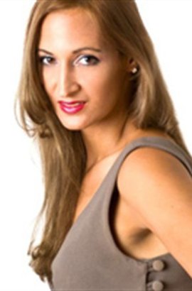  p>茵德拉·帕特尔(indra patel),演员,主要作品《健男抢钱团》