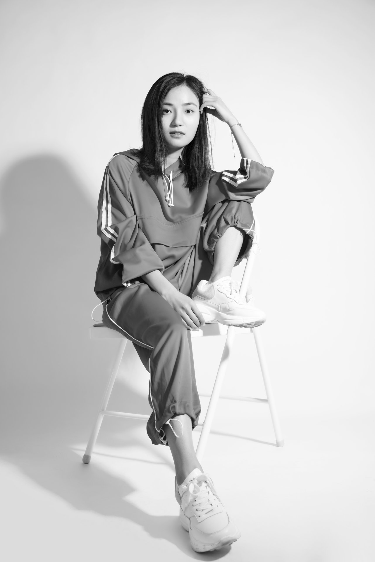  p data-id="gnzzvlcmts">安宁,出生于陕西咸阳,中国内地女演员.