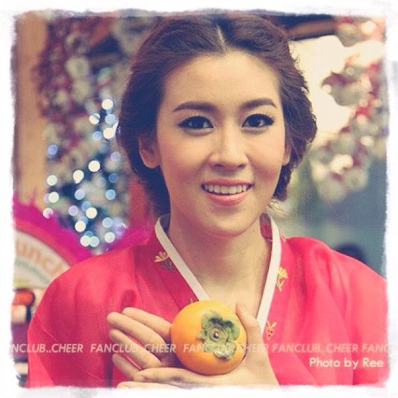  p>林星星(cheer),1987年8月12日出生于泰国曼谷,泰国籍华裔,泰国女