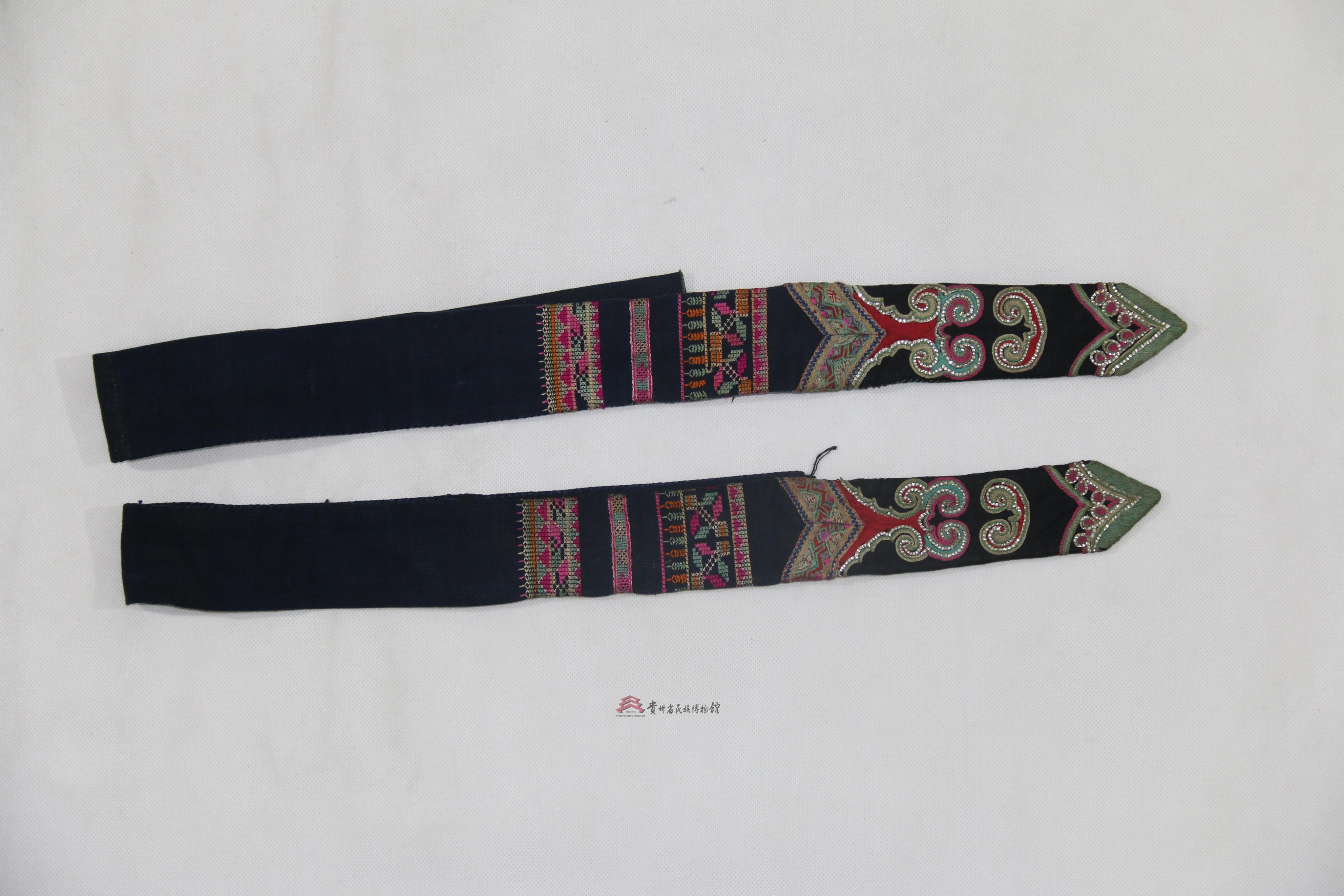 当代惠水苗族刺绣如意纹围腰系带