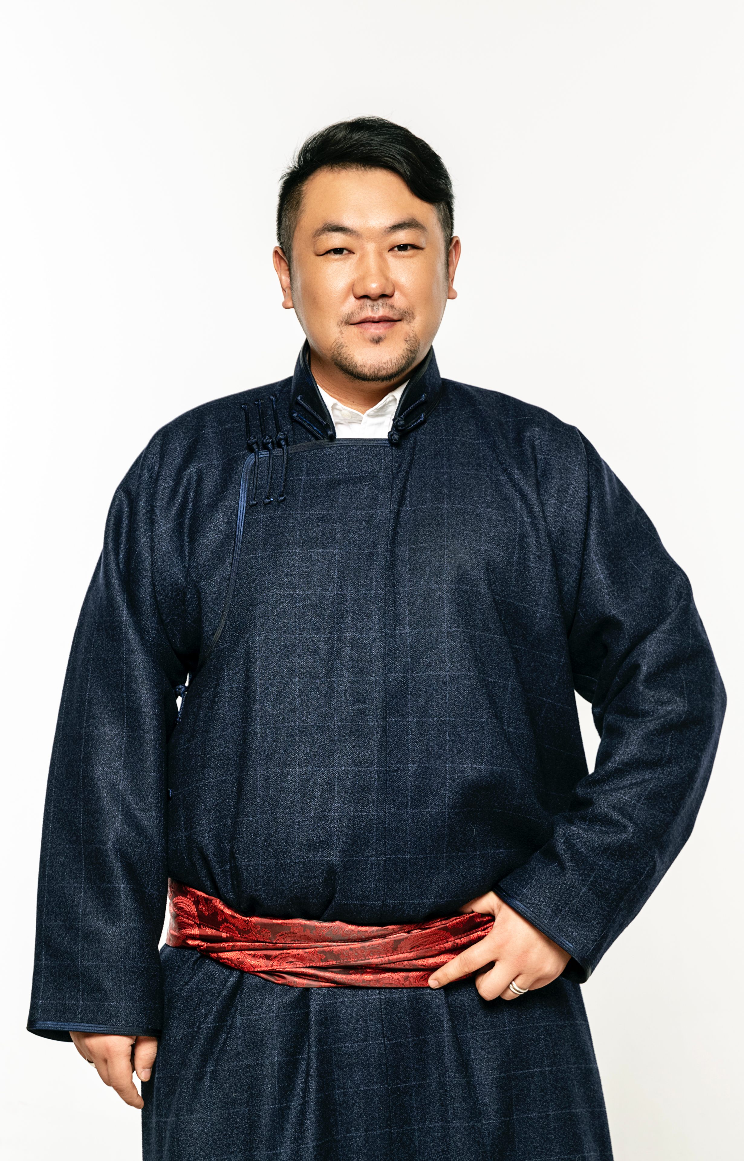 男演员,1988年11月29日出生于 a target="_blank" href="/item/内蒙古