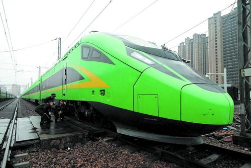 动力集中式列车