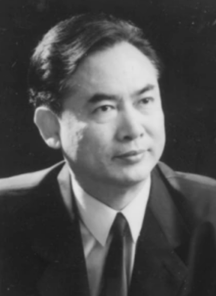 罗萌