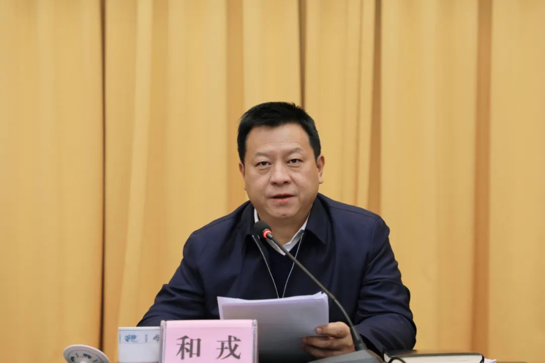 id="t7xejnv6gomd">现任云南省丽江市玉龙县委常委,县委组织部部 