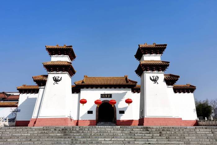 南阳市张仲景博物馆(南阳市张仲景医史文献馆)