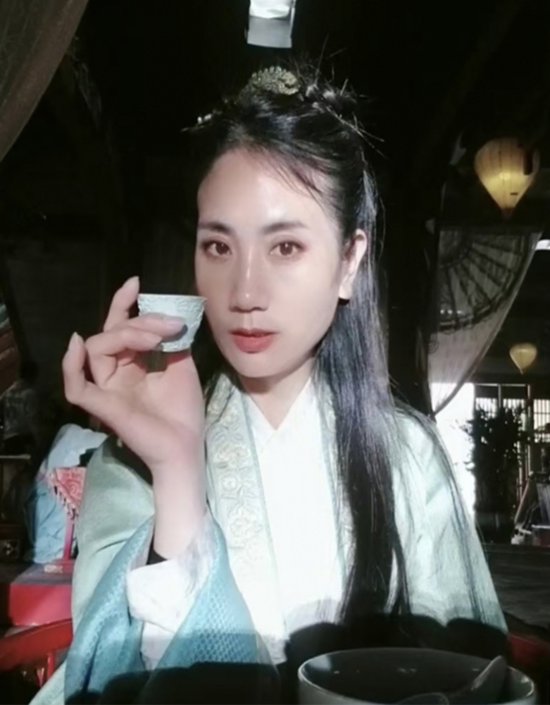 刘俊红（影视女演员）_百度百科