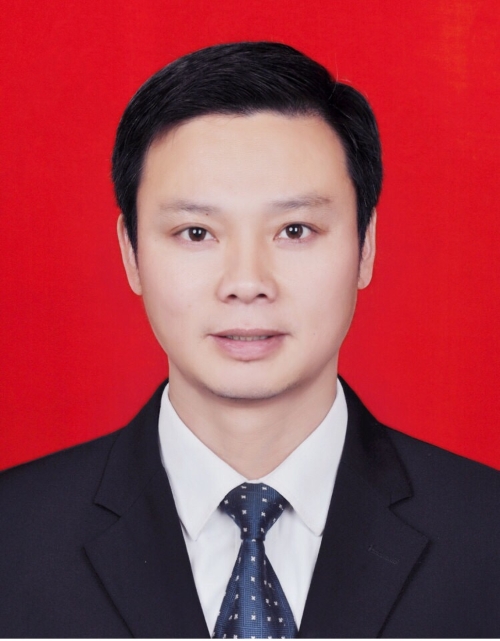  p>叶国祥,现任衢州市衢江区岭洋乡人民政府党委书记 /p>