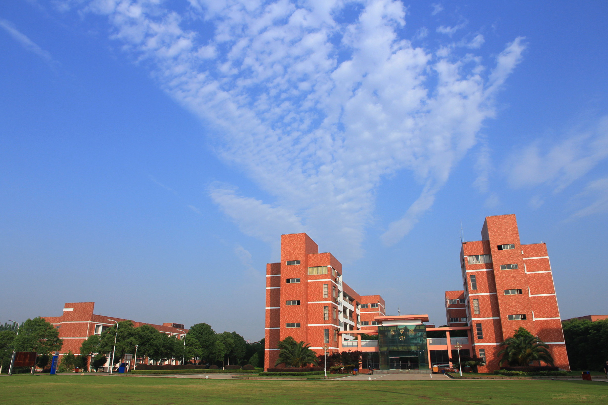 江西经济管理干部学院
