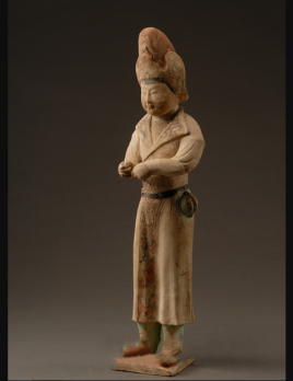 彩绘胡装女立俑