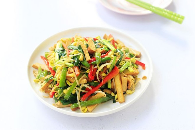 豆干韭菜炒豆芽