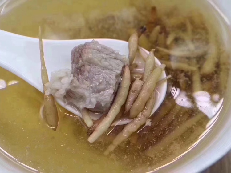 独脚金太子参麦冬煲瘦肉的功效