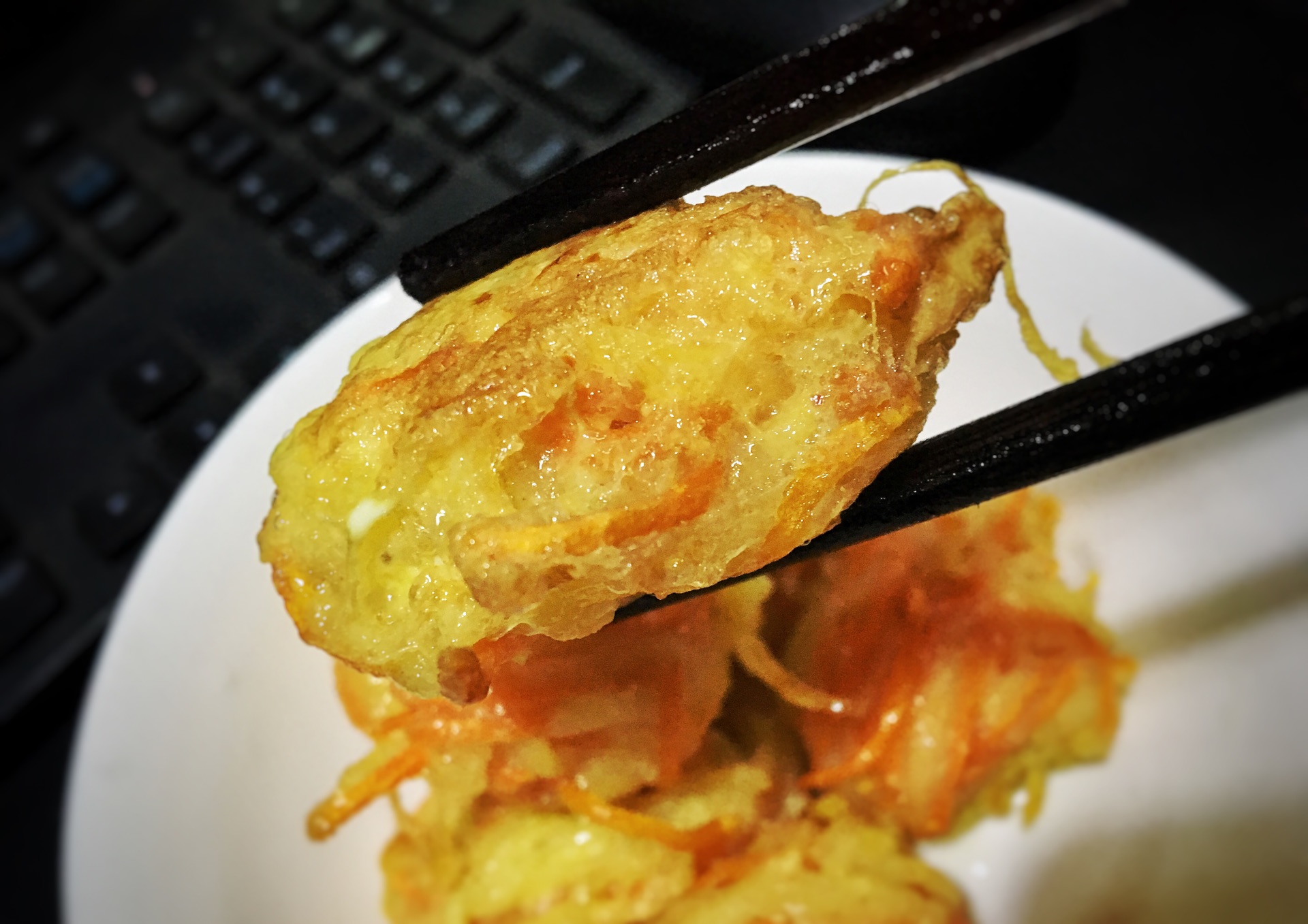  p>胡萝卜土豆饼是一道菜肴,主要食材是萝卜和土豆. /p>