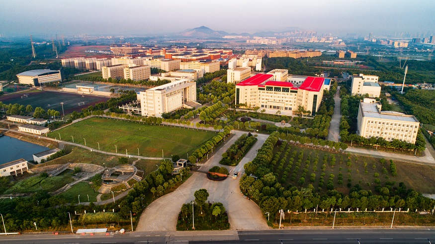  p>湖北水利水电职业技术学院是2002年经湖北省人民政府批准组建的